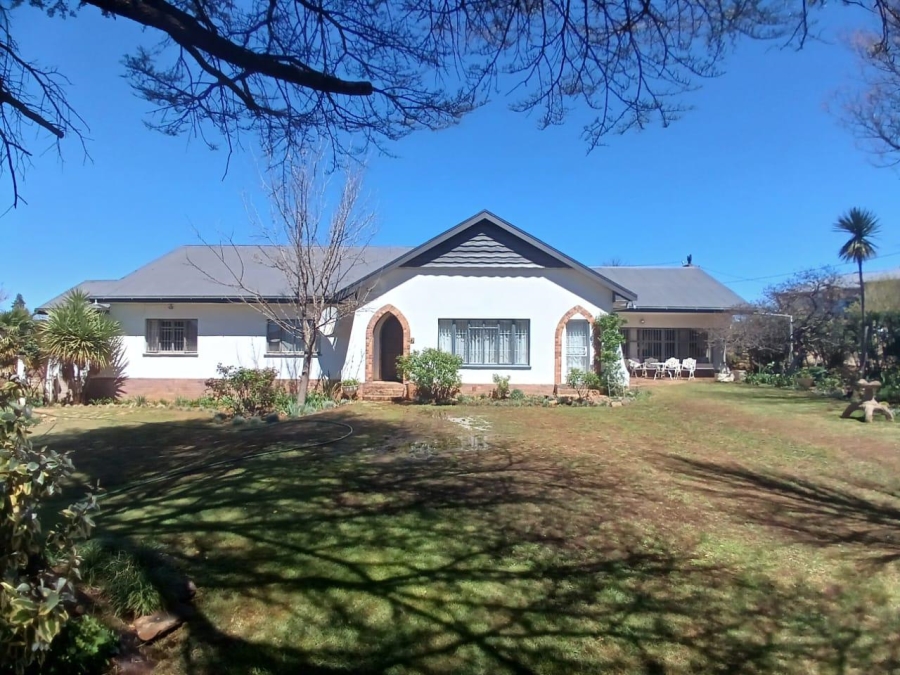 4 Bedroom Property for Sale in Burgersdorp Eastern Cape